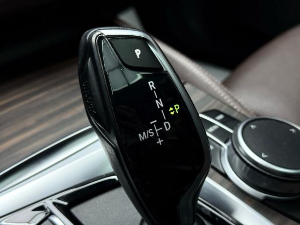 BMW 5 серии VII (G30/G31/G38) с пробегом 2020 года, цена 3 939 000 рублей, 96000 км, седан, Автокод Объявления