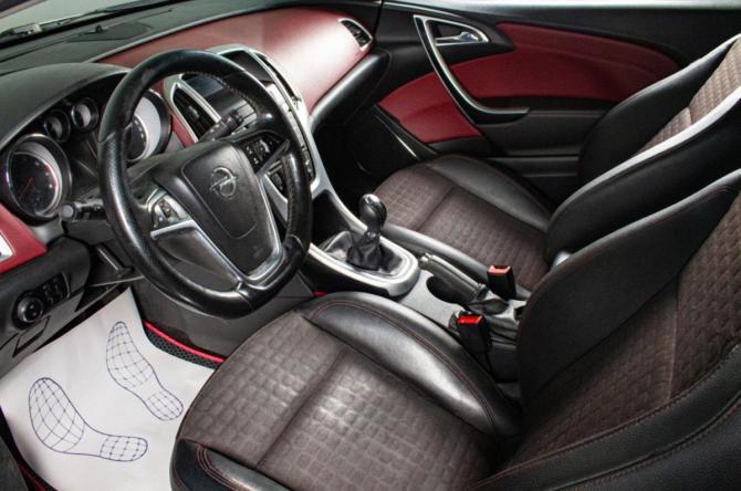 Opel Astra J Рестайлинг с пробегом 2012 года, цена 839 000 рублей, 214000 км, хэтчбек, Автокод Объявления