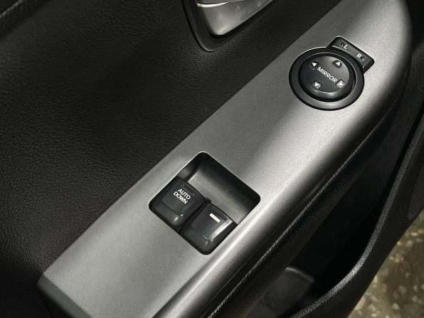 Kia Rio III Рестайлинг с пробегом 2015 года, цена 994 000 рублей, 173962 км, седан, Автокод Объявления