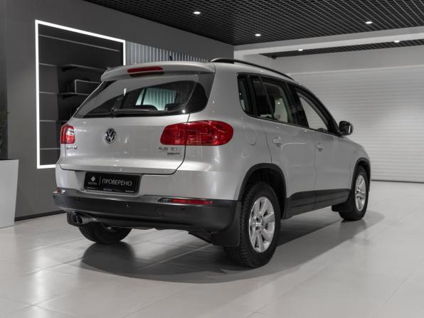 Volkswagen Tiguan I Рестайлинг с пробегом 2012 года, цена 1 495 000 рублей, 130282 км, внедорожник, Автокод Объявления