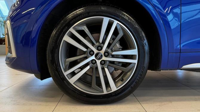 Audi Q5 Sportback I (FY) с пробегом 2021 года, цена 4 150 000 рублей, 136640 км, внедорожник, Автокод Объявления