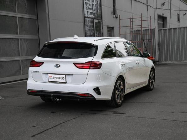 Kia Ceed III с пробегом 2018 года, цена 2 150 000 рублей, 74707 км, универсал, Автокод Объявления