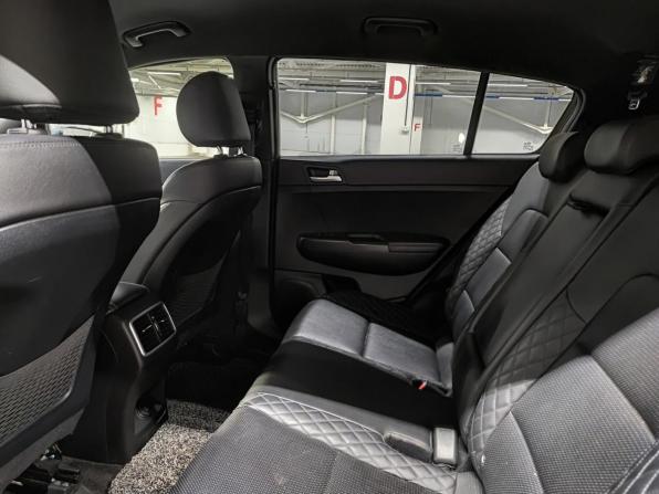 Kia Sportage IV с пробегом 2017 года, цена 1 940 000 рублей, 181147 км, внедорожник, Автокод Объявления