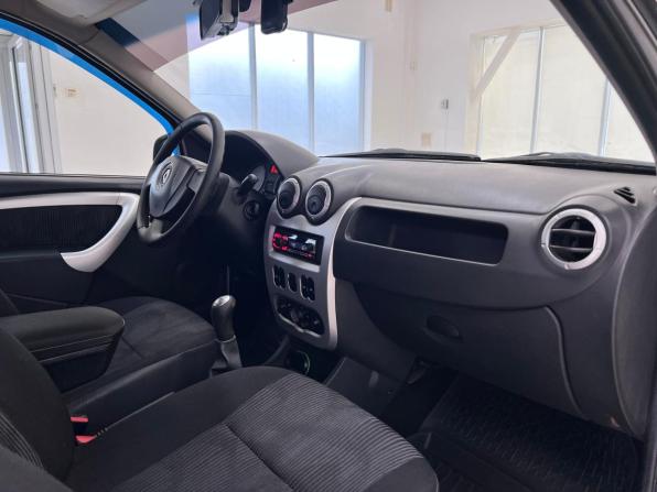 Renault Logan I Рестайлинг с пробегом 2013 года, цена 730 000 рублей, 123980 км, седан, Автокод Объявления