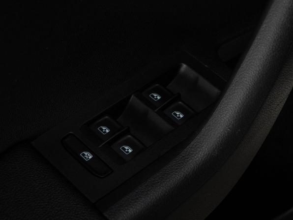 Skoda Octavia III (A7) Рестайлинг с пробегом 2019 года, цена 1 885 000 рублей, 84648 км, лифтбек, Автокод Объявления