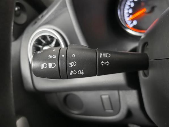 Renault Sandero II с пробегом 2017 года, цена 747 000 рублей, 84000 км, хэтчбек, Автокод Объявления