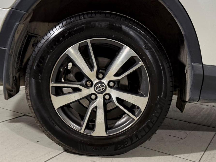 Toyota RAV4 IV (XA40) Рестайлинг Химки  - изображение 15