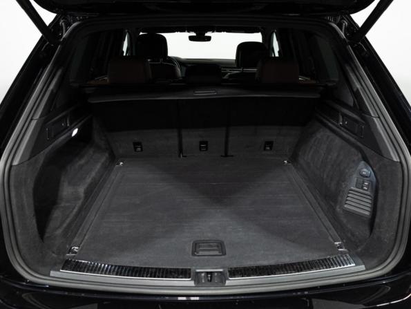 Volkswagen Touareg III с пробегом 2019 года, цена 4 499 700 рублей, 139885 км, внедорожник, Автокод Объявления