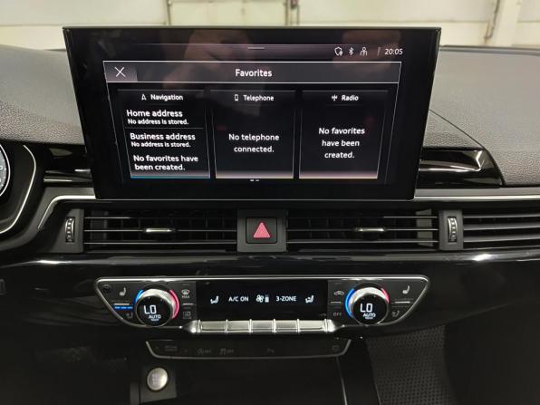 Audi A4 V (B9) Рестайлинг с пробегом 2020 года, цена 3 290 000 рублей, 68515 км, седан, Автокод Объявления