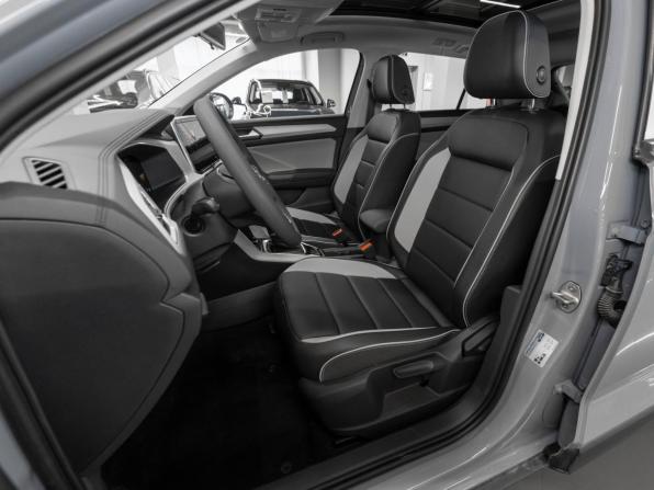 Volkswagen T-Roc I (China Market) Рестайлинг с пробегом 2026 года, цена 3 490 000 рублей, 50 км, внедорожник, Автокод Объявления