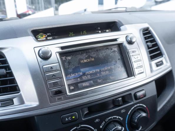 Toyota Hilux VII Рестайлинг с пробегом 2014 года, цена 1 770 000 рублей, 243703 км, offers.body_type.unknown, Автокод Объявления