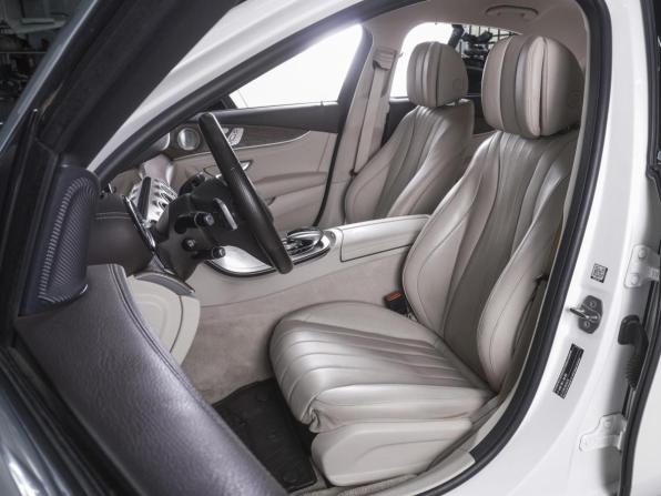Mercedes-Benz E-Класс V (W213 S213 C238) с пробегом 2017 года, цена 3 500 000 рублей, 139611 км, седан, Автокод Объявления
