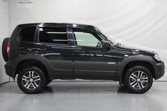 Chevrolet Niva I Рестайлинг с пробегом 2018 года, цена 799 000 рублей, 86621 км, внедорожник, Автокод Объявления