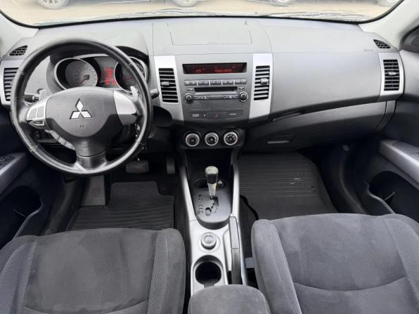 Mitsubishi Outlander II с пробегом 2008 года, цена 1 049 000 рублей, 273938 км, внедорожник, Автокод Объявления