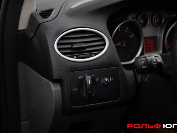 Ford Focus II Рестайлинг с пробегом 2009 года, цена 488 000 рублей, 176596 км, седан, Автокод Объявления