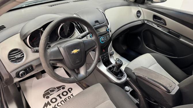 Chevrolet Cruze I Рестайлинг с пробегом 2013 года, цена 725 000 рублей, 174099 км, седан, Автокод Объявления
