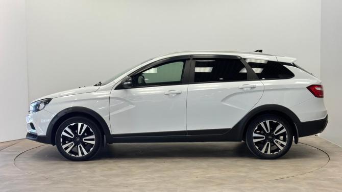 Lada (ВАЗ) Vesta I с пробегом 2021 года, цена 1 329 000 рублей, 64732 км, универсал, Автокод Объявления