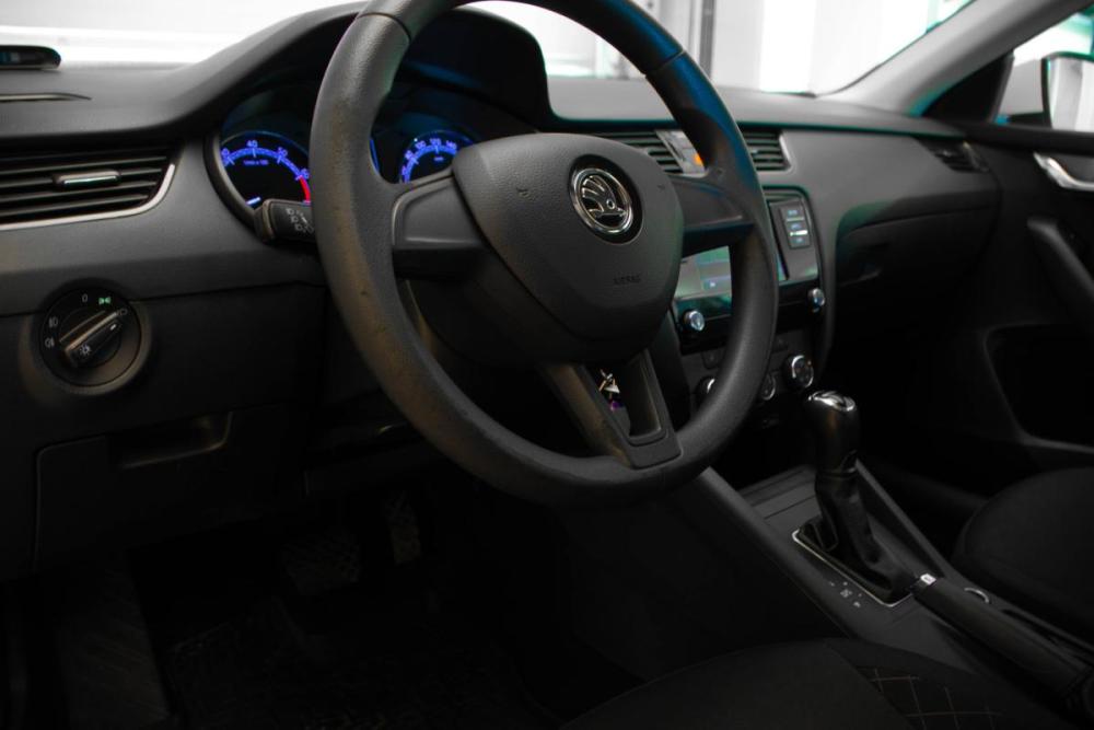 Skoda Octavia III (A7) Рестайлинг Москва  - изображение 8