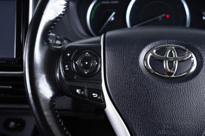 Toyota Voxy III (R80) с пробегом 2014 года, цена 1 799 000 рублей, 149256 км, минивэн, Автокод Объявления