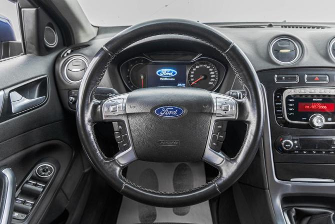 Ford Mondeo IV Рестайлинг с пробегом 2012 года, цена 699 000 рублей, 230000 км, седан, Автокод Объявления