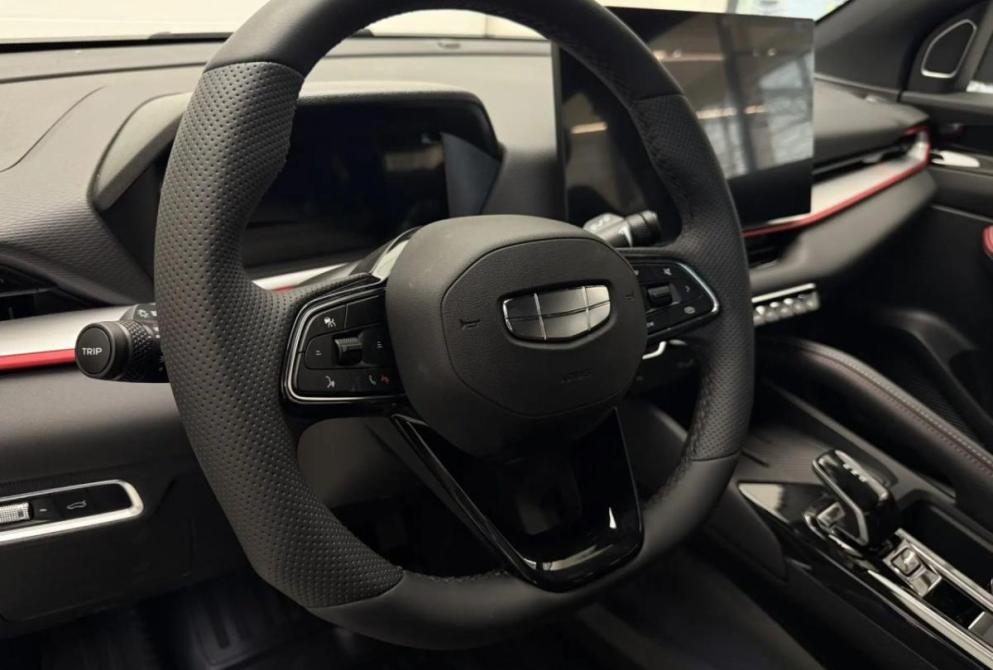 Geely Coolray I Рестайлинг 2 Саранск  - изображение 15