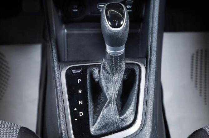 Hyundai Solaris II с пробегом 2019 года, цена 1 499 000 рублей, 83000 км, седан, Автокод Объявления