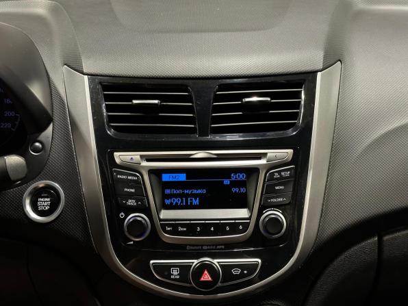 Hyundai Solaris I Рестайлинг с пробегом 2015 года, цена 1 250 000 рублей, 85212 км, седан, Автокод Объявления
