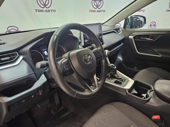 Toyota RAV4 V (XA50) с пробегом 2021 года, цена 3 019 000 рублей, 106408 км, внедорожник, Автокод Объявления
