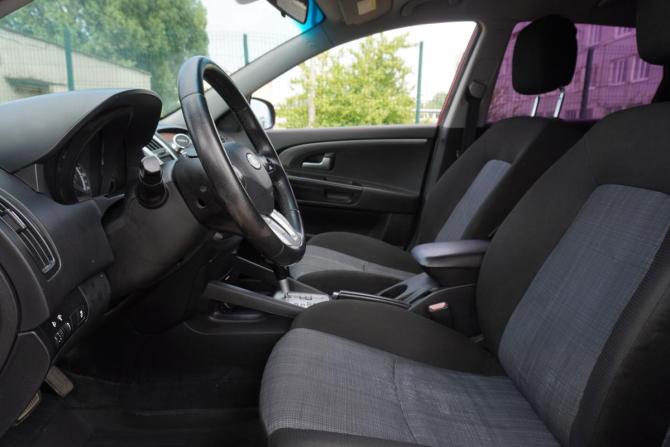 Kia Ceed I Рестайлинг с пробегом 2011 года, цена 635 000 рублей, 286325 км, хэтчбек, Автокод Объявления