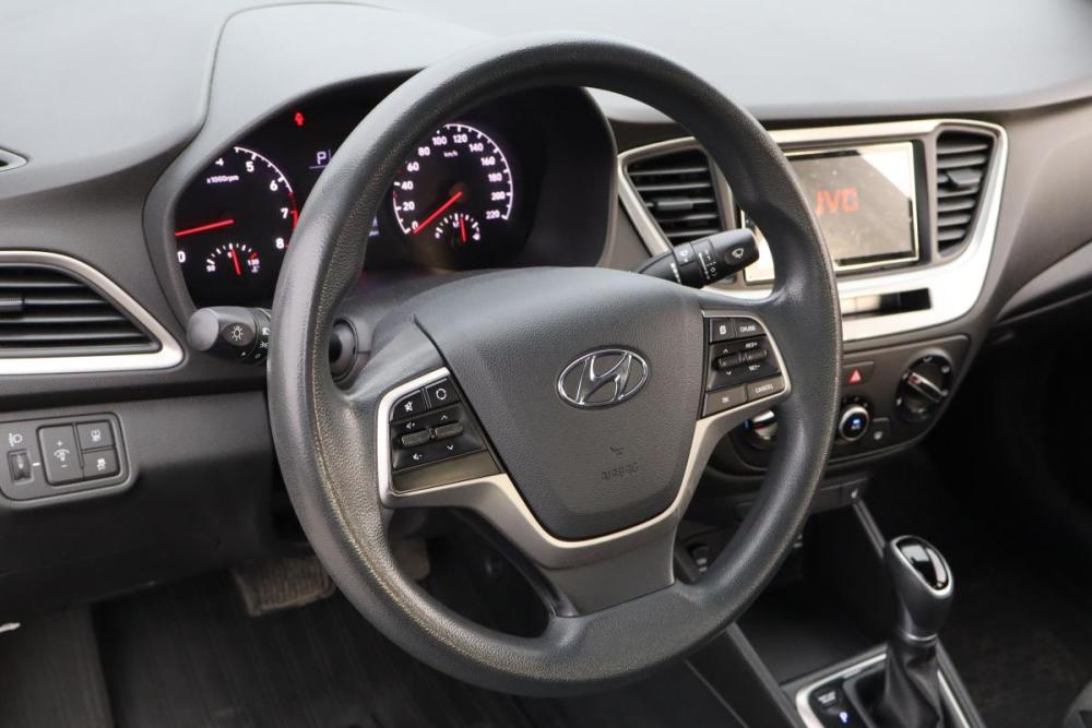 Hyundai Solaris II Санкт-Петербург  - изображение 10