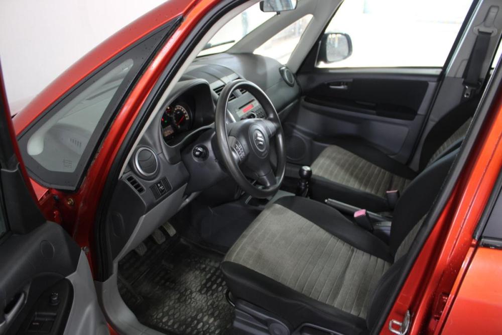 Suzuki SX4 I (Classic) Рестайлинг Санкт-Петербург  - изображение 10
