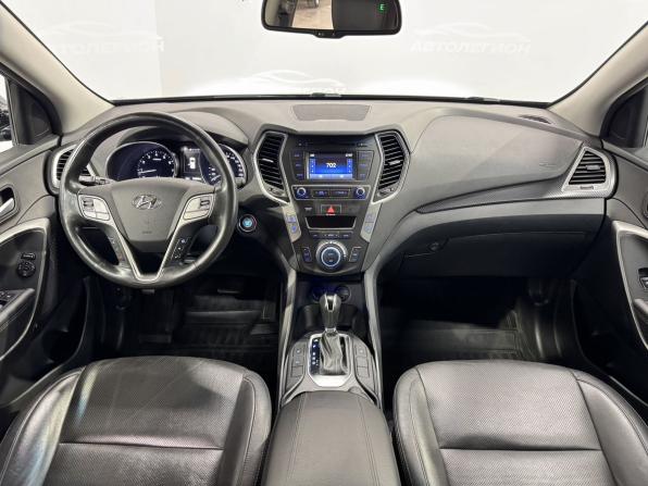 Hyundai Santa Fe III Рестайлинг с пробегом 2017 года, цена 2 400 000 рублей, 63609 км, внедорожник, Автокод Объявления