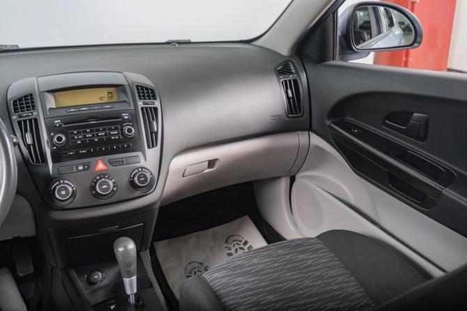 Kia Ceed I с пробегом 2007 года, цена 699 000 рублей, 171500 км, хэтчбек, Автокод Объявления