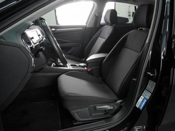 Volkswagen Jetta VII с пробегом 2019 года, цена 1 998 000 рублей, 79907 км, седан, Автокод Объявления