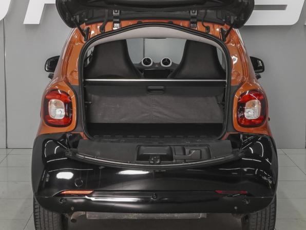 Smart Fortwo III с пробегом 2018 года, цена 770 000 рублей, 108252 км, хэтчбек, Автокод Объявления