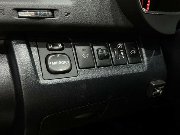Toyota Highlander II (XU40) Рестайлинг с пробегом 2011 года, цена 1 999 000 рублей, 218847 км, внедорожник, Автокод Объявления