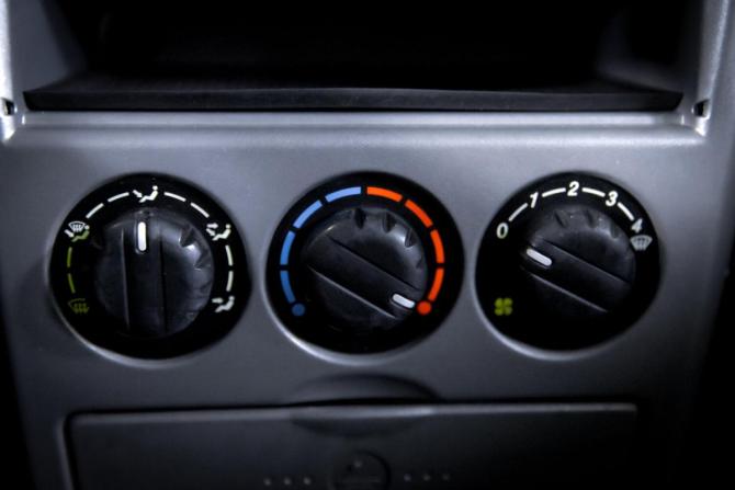 Lada (ВАЗ) Priora I с пробегом 2011 года, цена 269 000 рублей, 200000 км, седан, Автокод Объявления