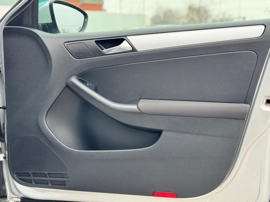 Volkswagen Jetta VI Ростов-на-Дону  - изображение 17
