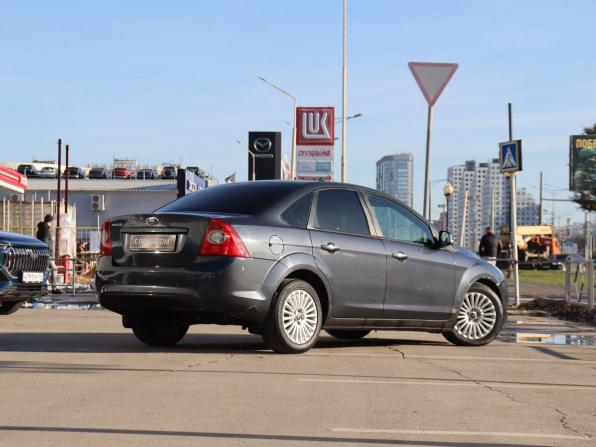 Ford Focus II Рестайлинг с пробегом 2010 года, цена 629 000 рублей, 288851 км, седан, Автокод Объявления