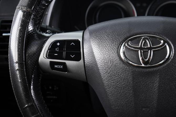 Toyota Corolla X (E140 E150) Рестайлинг с пробегом 2011 года, цена 989 000 рублей, 235000 км, седан, Автокод Объявления