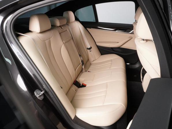 BMW 5 серии VII (G30/G31/G38) Рестайлинг с пробегом 2020 года, цена 4 080 000 рублей, 43585 км, седан, Автокод Объявления