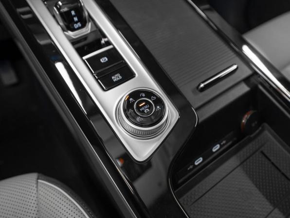 Volkswagen Tavendor I с пробегом 2026 года, цена 6 000 000 рублей, 25 км, внедорожник, Автокод Объявления