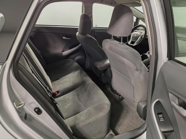Toyota Prius III (XW30) с пробегом 2010 года, цена 999 000 рублей, 229450 км, хэтчбек, Автокод Объявления