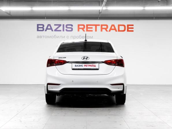 Hyundai Solaris II с пробегом 2019 года, цена 999 000 рублей, 247315 км, седан, Автокод Объявления