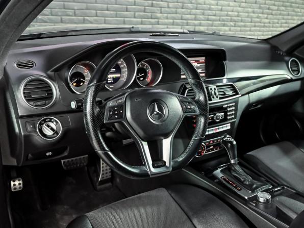 Mercedes-Benz C-Класс III (W204) Рестайлинг с пробегом 2012 года, цена 1 490 000 рублей, 189919 км, седан, Автокод Объявления