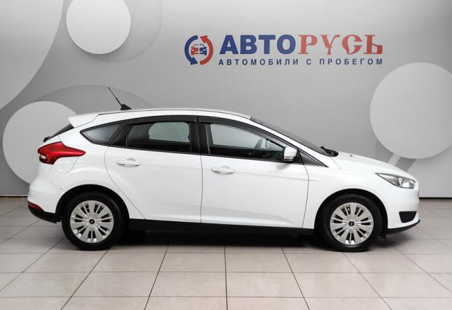 Ford Focus III Рестайлинг с пробегом 2017 года, цена 1 075 000 рублей, 101596 км, хэтчбек, Автокод Объявления