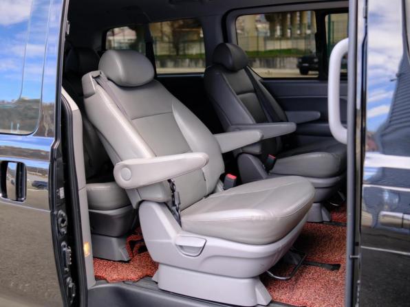 Hyundai Grand Starex I Рестайлинг 2 с пробегом 2018 года, цена 2 670 000 рублей, 136968 км, минивэн, Автокод Объявления