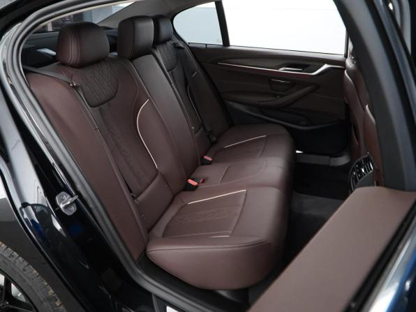 BMW 5 серии VII (G30/G31/G38) Рестайлинг с пробегом 2022 года, цена 4 649 999 рублей, 28339 км, седан, Автокод Объявления