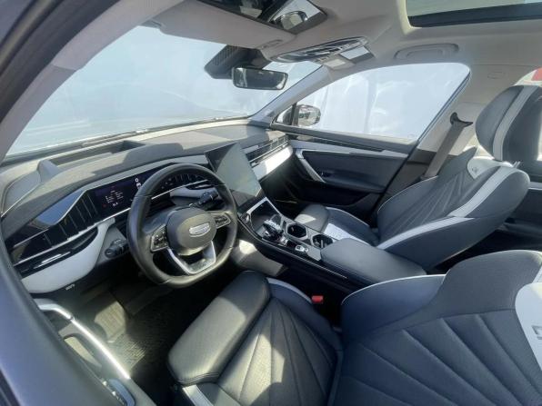 Geely Atlas II с пробегом 2024 года, цена 2 545 000 рублей, 77001 км, внедорожник, Автокод Объявления