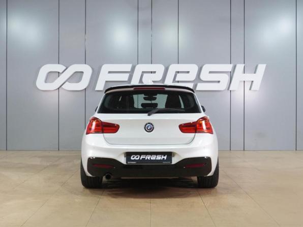 BMW 1 серии II (F20/F21) Рестайлинг 2 с пробегом 2017 года, цена 1 849 000 рублей, 109780 км, хэтчбек, Автокод Объявления